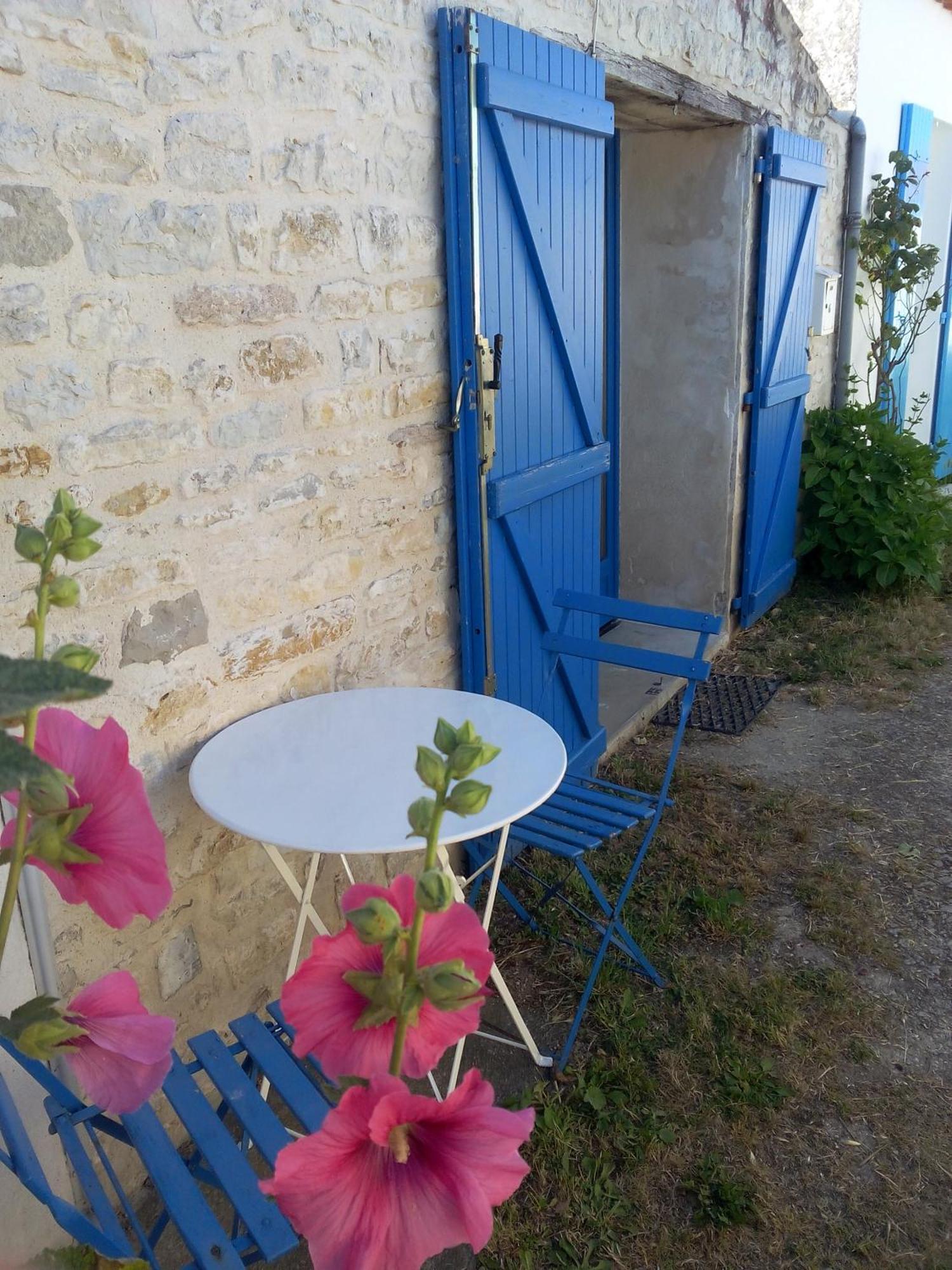 Dans Le Vieux Bourg *